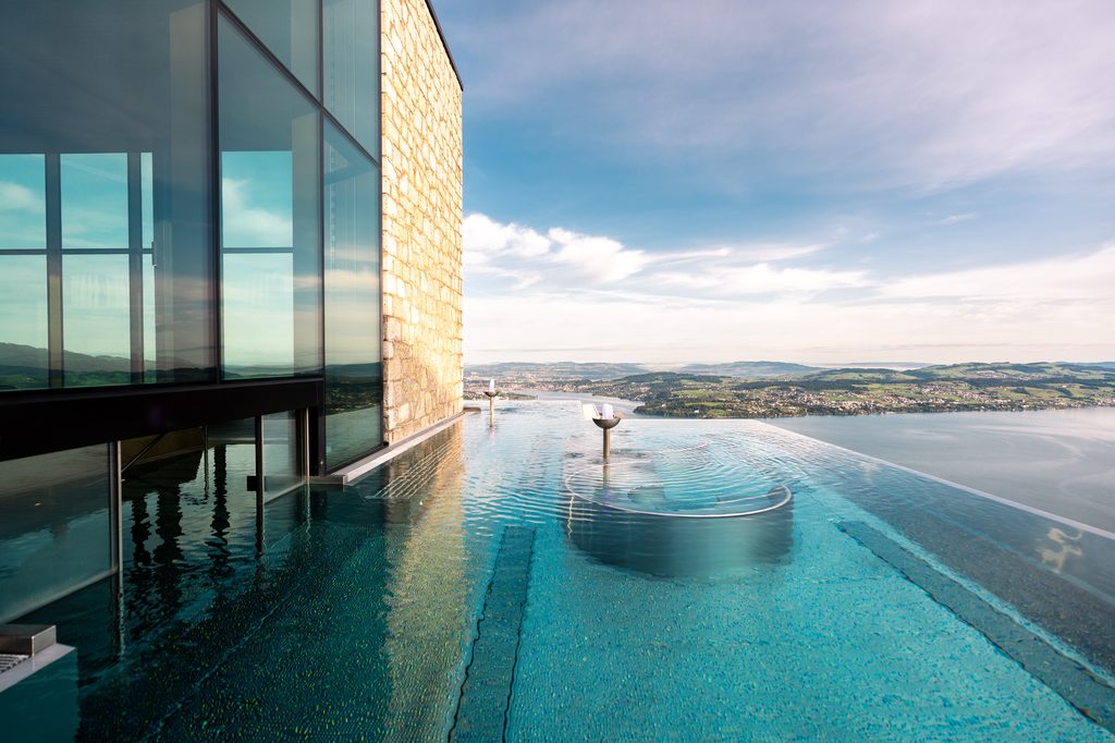 Bürgenstock Infinity Pool